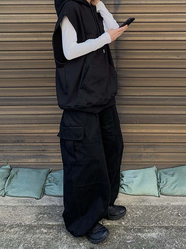 [MADE] STOPPER BALLOON CARGO PANTS IN BLACK